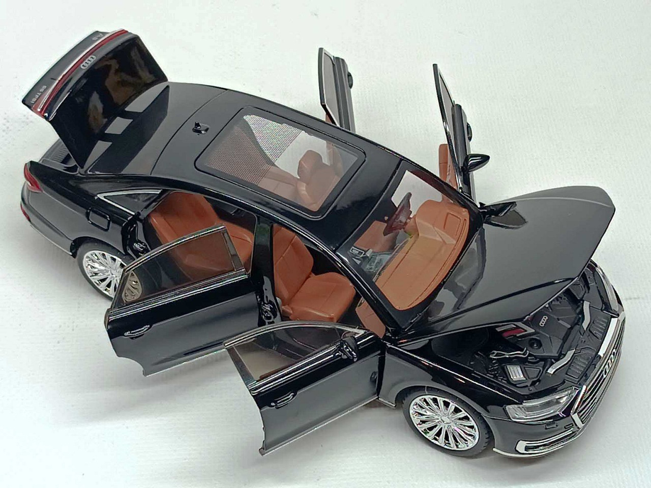 Металева машинка Автосвіт Audy A8 1:24 чорна з інерційним механізмом, AP-2065/1, фото 1