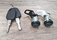 Личинки дверних замків Opel Kadet E Daewoo Nexia (2шт)L/R , S6460004