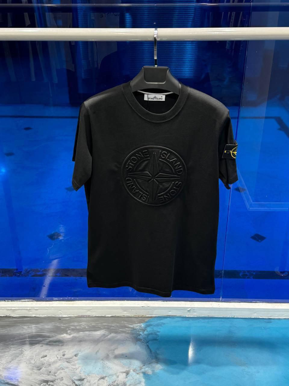 Чоловіча футболка STONE ISLAND D11796 чорна