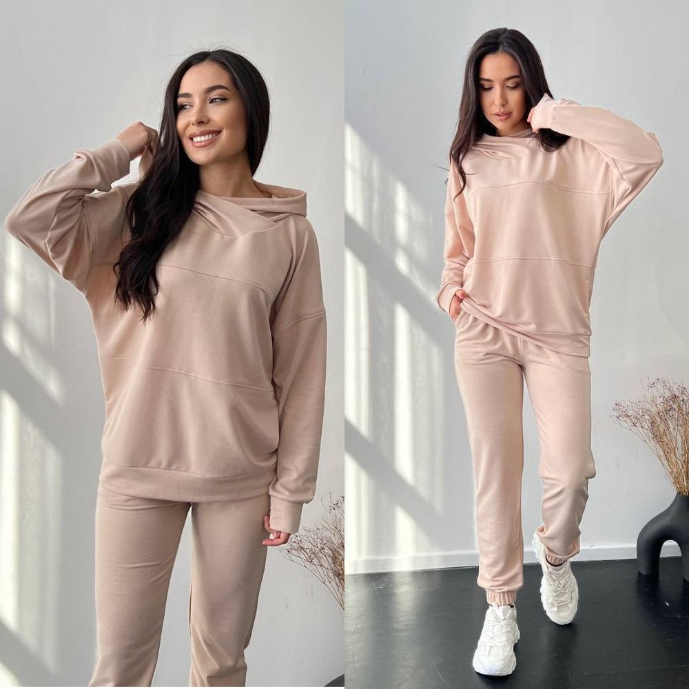 Класичний жіночий спортивний костюм, фото 1