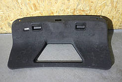Обшивка кришки багажника 4e0867975J Audi A8 D3/4E 2002-2005