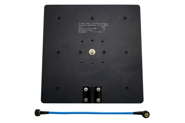 FPV антена патч 5.5ГГц Maple Wireless Bottom SMA Male 21 dВіс лінійна вертикальна - 1 шт.
