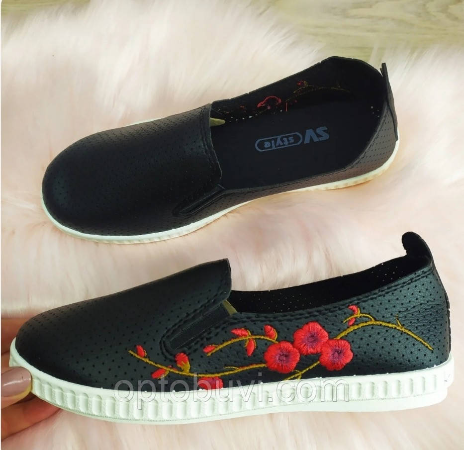 Мокасини жіночі SV з вишивкою