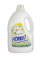 Кондиционер для стирки Fiorillo White Musk (44 стирки) 4 л. Италия