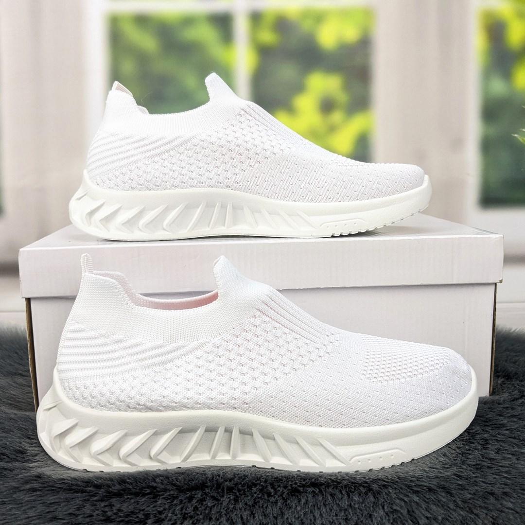 Кросівки жіночі білі текстильні Navigator 4374