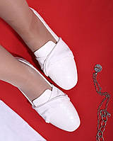 Жіночі молодіжні туфлі мокасини Kamengsi (Каменгсі) з переплетенням у білому кольорі.