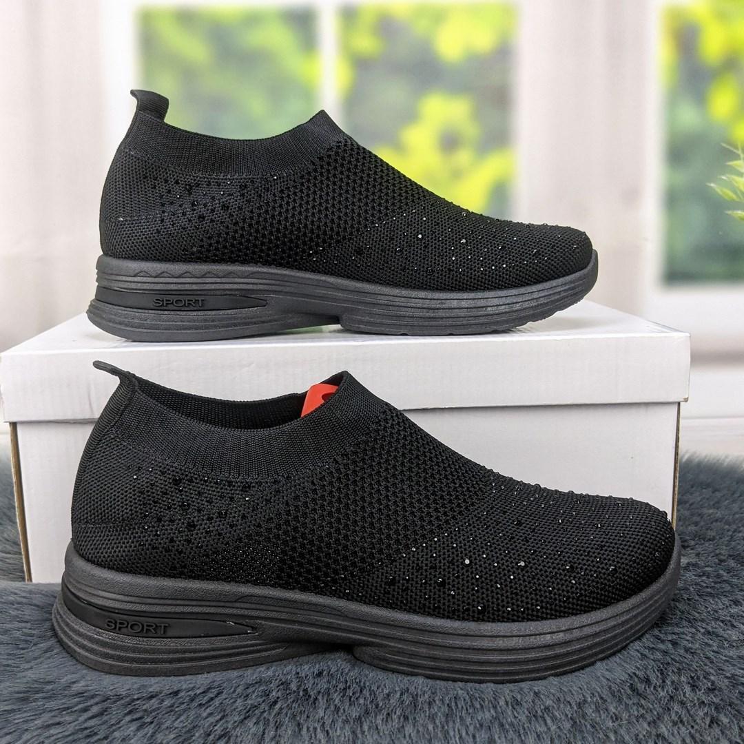 Кросівки жіночі чорні текстильні зі стразами Wei-Wei 4387, фото 1