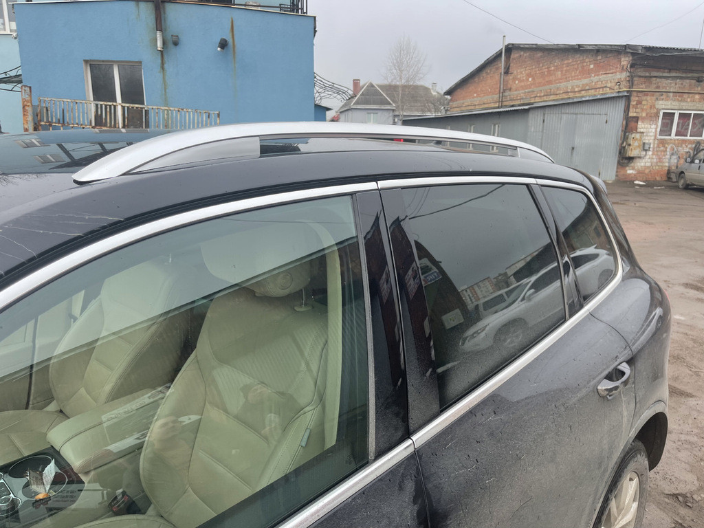 Ьні рейлінги V1 (2 шт нержавіюча сталь) для Volkswagen Touareg 2010-2018 рр