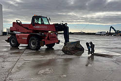 Телескопічний навантажувач MANITOU MRT2150 2006 р. 97 кВт. 4031,4 м/г.