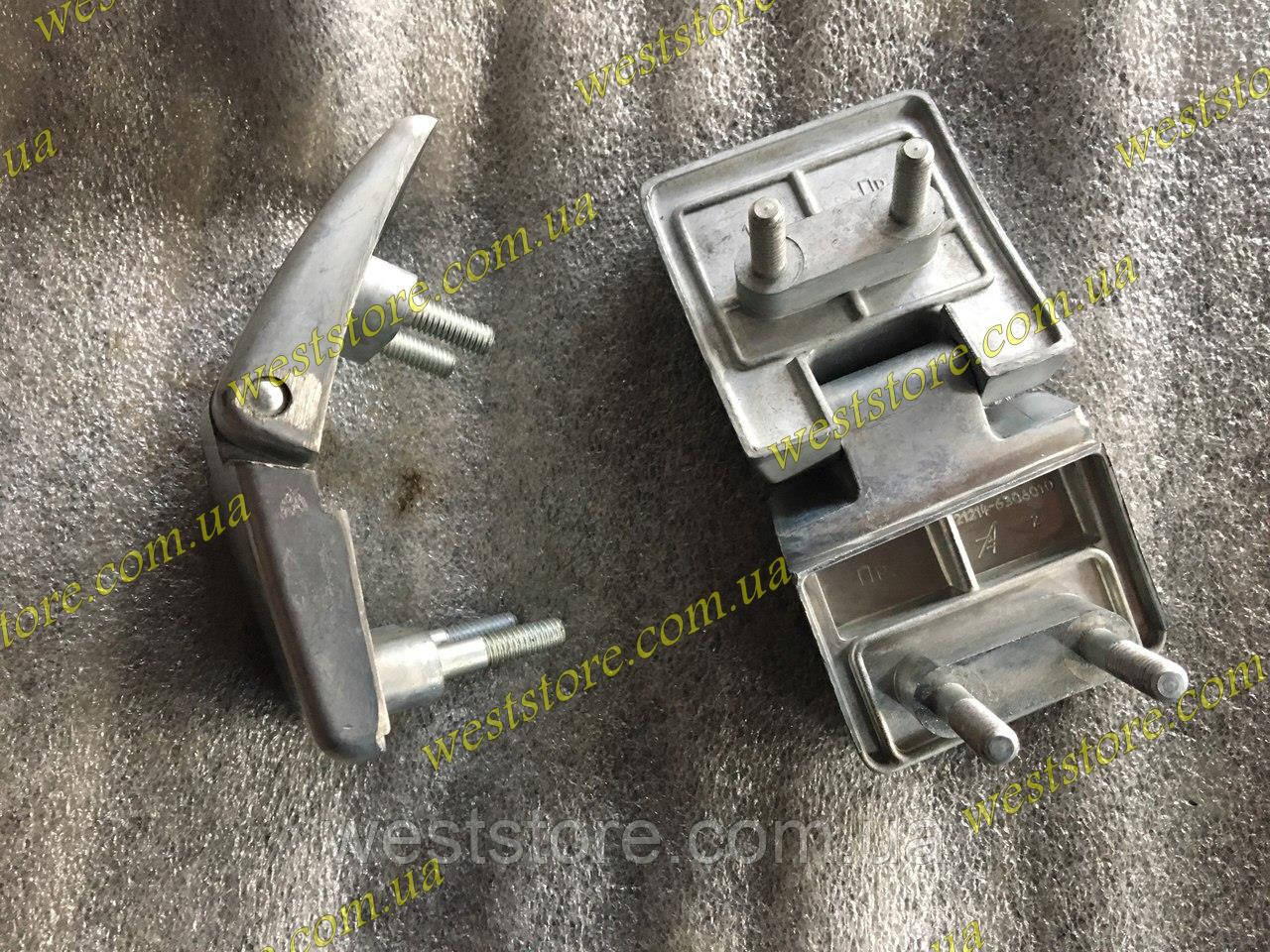 Петлі багажника (задньої ляди) Ваз 2121 нива (к-кт 2шт) Пегас, фото 1