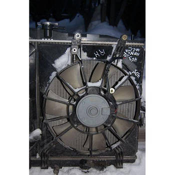 Дифузор вентилятора основного радіатора прав. HONDA ACCORD CL7 03-07 38615-RBB-003