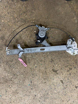 Склопідйомник передн. прав. HONDA ACCORD USA 03-07 72210-SDA-A02