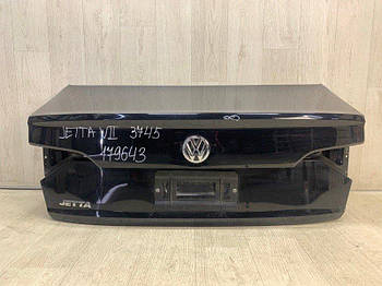 Кришка багажника VOLKSWAGEN JETTA USA 18- 17A 827 025