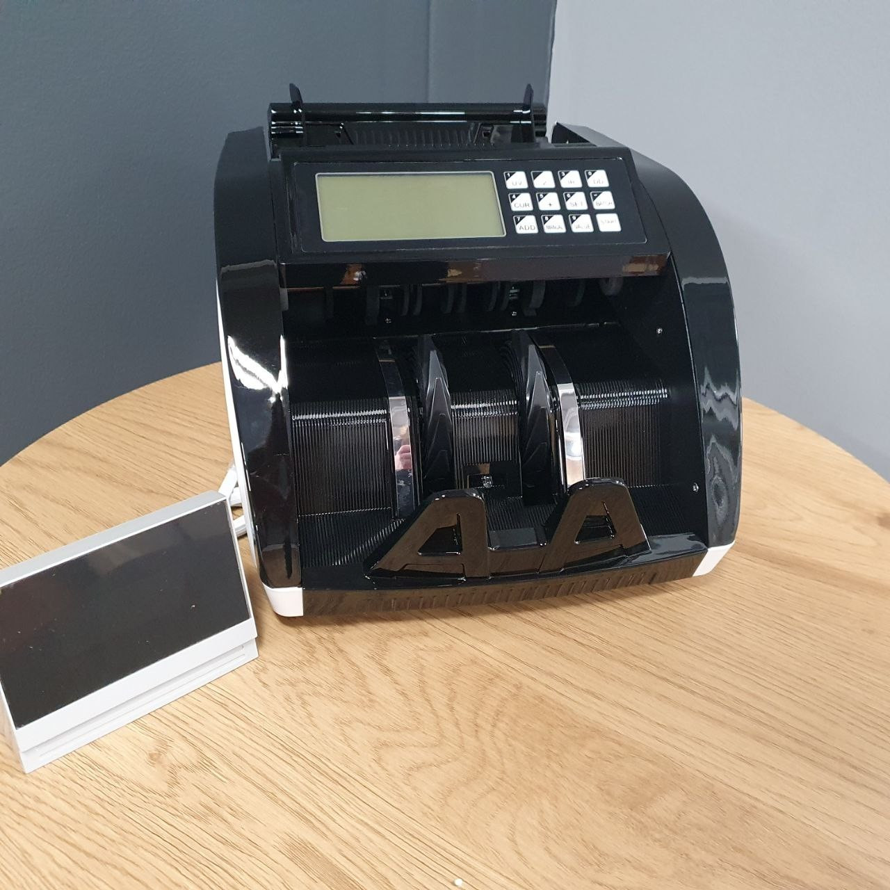 Портативные счетчики банкнот купюросчетная машина аппарат для проверки купюр машинка для счёта денег PMX - фото 10 - id-p2108317250