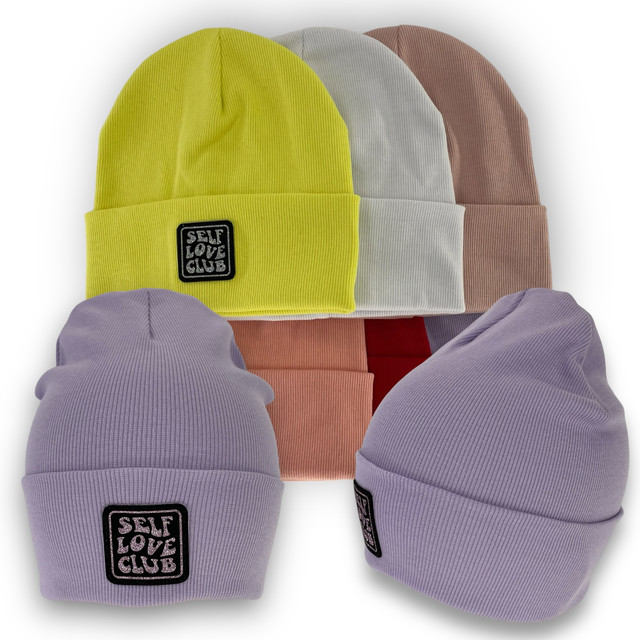 Одинарная трикотажная шапка с отворотом для девочки Одинарная трикотажная шапка с отворотом для девочки