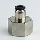 Фітинг пневматичний APCF06-04 прямой под трубку D6, резьба R 1/2"