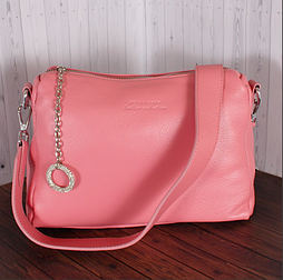 Стильная розовая женская сумочка из натуральной кожи