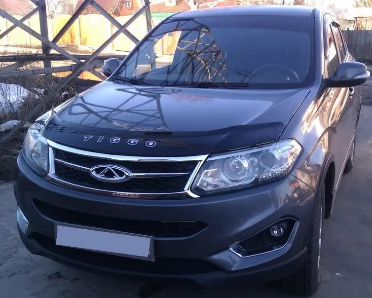 Дефлектор капота (мухобійка) на капот Chery Tiggo 5 2014-