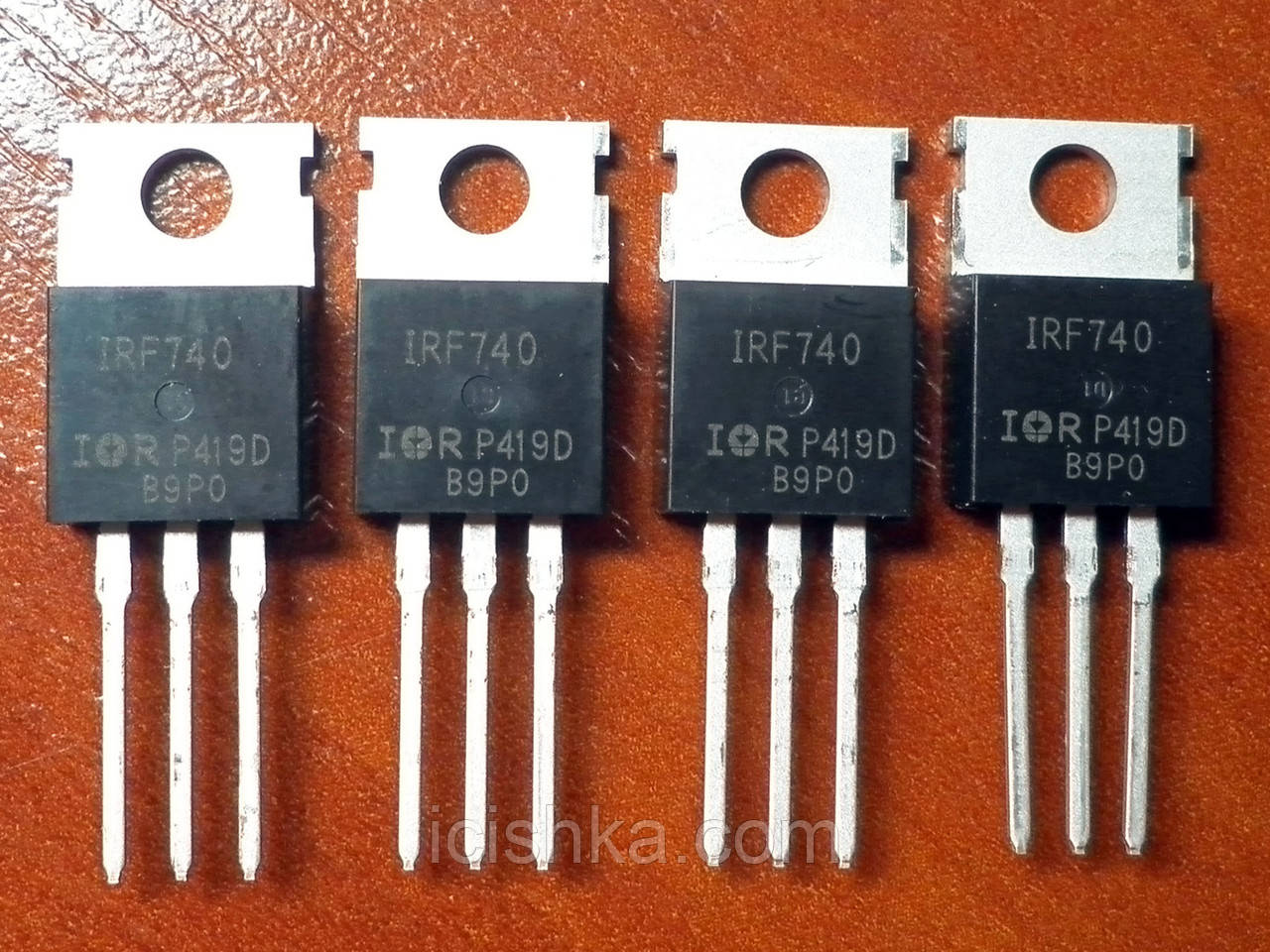 IRF740 - N-Channel Power MOSFET 400V 10A TO-220, фото 1