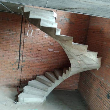 Гвинтові сходи заливка та розрахунок навантаження 360 градусів