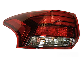 Ліхтар зовнішній Mitsubishi Mitsubishi Outlander (Мітсубіші Аутлендер)2016-2018  usa в крило лівий 8330B005