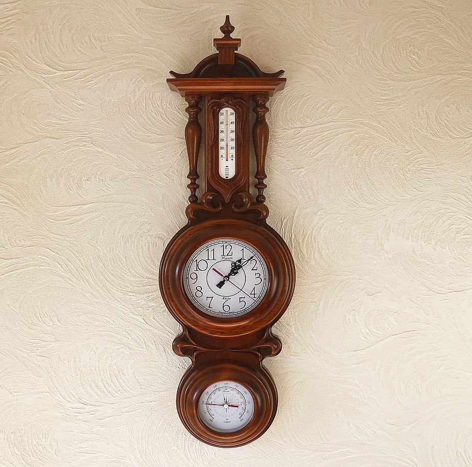 Настінний годинник з термометром і барометром "Консул" в класичному стилі з натурального дерева