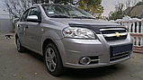 Дефлектор капота (мухобійка) на капот Chevrolet Aveo 2006-2011 / седан, фото 4