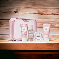 Подарочный набор The Calm Starter Kit Pomegranate & Lotus Victoria`s Secret