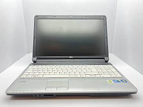 Б/в Ноутбук Fujitsu LifeBook A530 15.6" 1366x768| Core i5-450M| 4 GB RAM| 500 GB HDD| HD, фото 1
