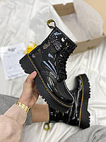 Dr. Martens JADON Patent Black Logo