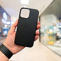 Кожаный чехол Leather Case с MagSafe и анимацией для Apple iPhone 15 Pro (Black)