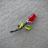 Брошка Троянда червона емаль срібний метал 60х26мм+-