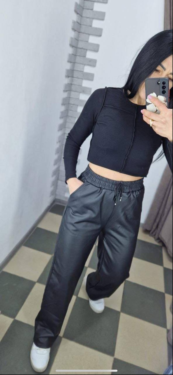 Жіночі шкіряні брюки палаццо весна-літо на резинці великих розмірів 48-54 чорні, фото 1