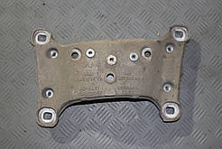 Кронштейн АКПП 4E0399231N Audi A8 D3/4E 2002-2009