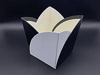 Коробка подарункова для квітів картонна з ручкою Колір чорно-білий. 16х15см