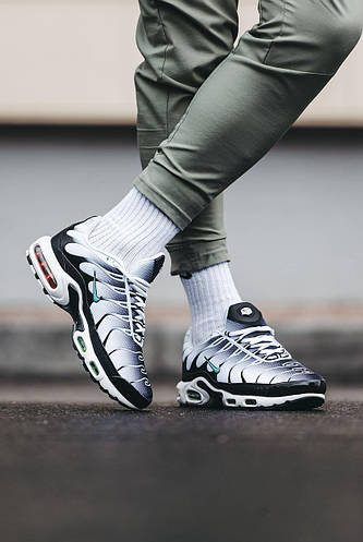 Air max plus mint green online