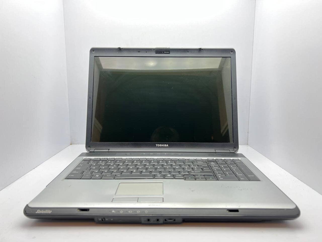 Б/в Ноутбук Toshiba Satellite L530 17.3" 1440x900| Core2Duo T8100| 4 GB RAM| 250 GB HDD| GMA X3100| АКБ 0%