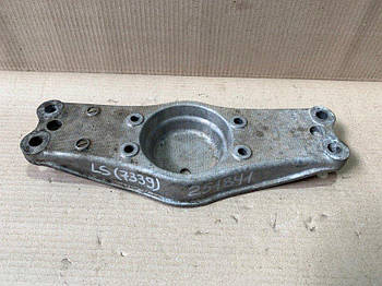 Кронштейн КПП LEXUS LS460 06-12 57255-50030