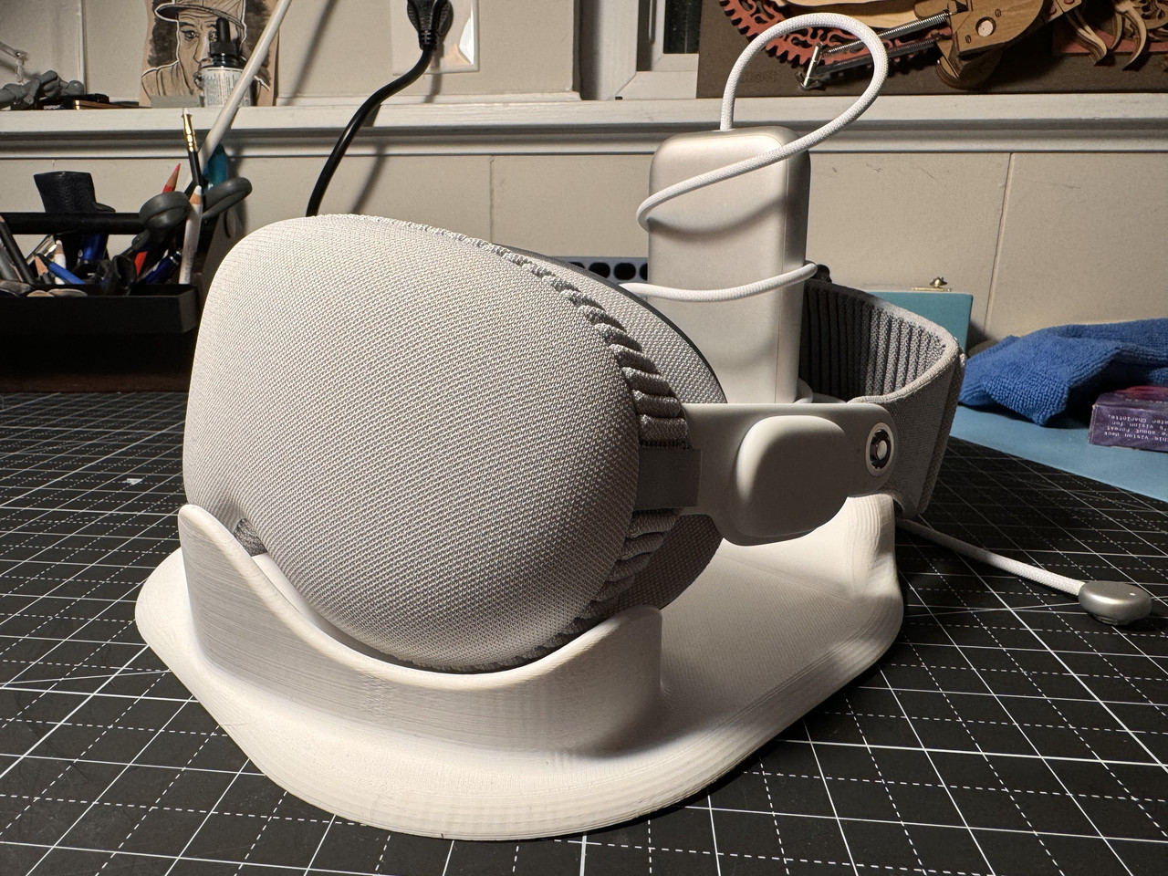 Підставка для окулярів віртуальної реальності Apple Vision Pro