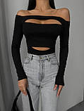 Жіночий базовий боді в рубчик з вирізами та відкритими плечима, фото 6