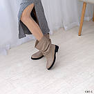 Шкіряні зимові бежеві напівчобітки на невеликому підборі, фото 3