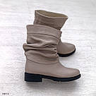 Шкіряні зимові бежеві напівчобітки на невеликому підборі, фото 9