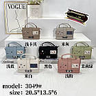 Сумочка жіноча прямокутна кросс-боді 20,5*13,5 см з клапаном зі штучної шкіри в різних кольорах Fedya, фото 2