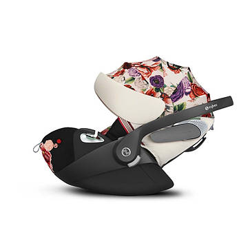 Автокрісло для новонароджених Cybex Cloud T i-Size Spring Blossom Light