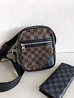 Чоловіча сумка месенджер Луї Віттон через плече коричневий картатий Louis Vuitton