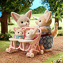 Sylvanian Families Сім'я Фенек піщаних лисиць Calico Critters CC2069, фото 6