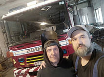 Виробництво та заміна лобового скла триплекс на пожежній машині Dennis Sabre у Нікополі (Україна). 2