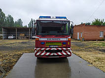 Виробництво та заміна лобового скла триплекс на пожежній машині Dennis Sabre у Нікополі (Україна). 8