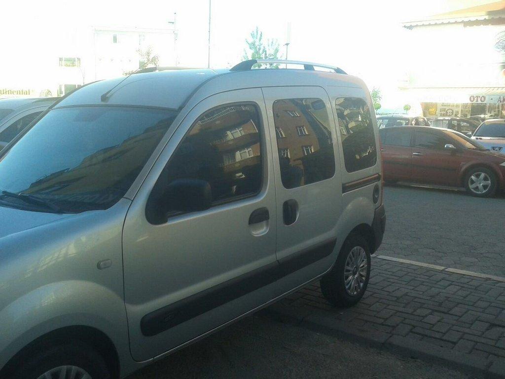 Рейлинги Хром Стандартная база, Пластиковые ножки для Renault Kangoo 1998-2008 гг - фото 3 - id-p2111192150