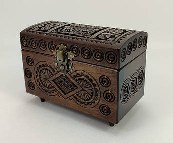 Різьблена дерев’яна шкатулка з горіха | 13.5×7.6×10.5 см | Оксамитове дно | Унікальний подарунок ручної роботи